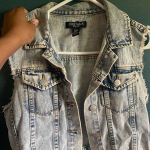 Stylish Streetwear Denim Vest